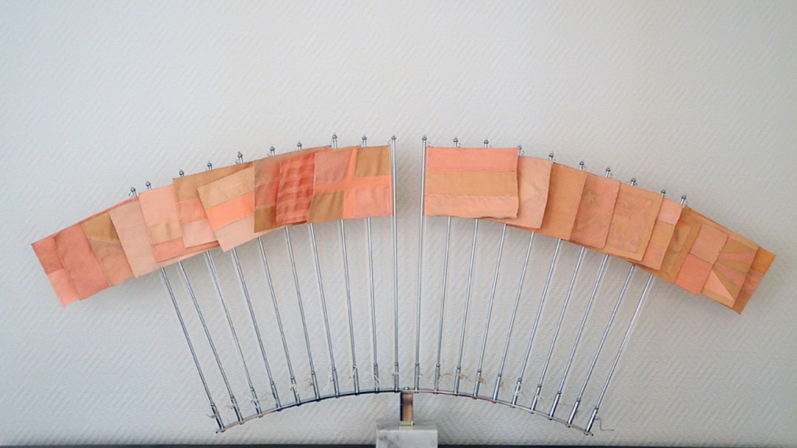 Hesselholdt & Mejlvang: Flesh Tint Project