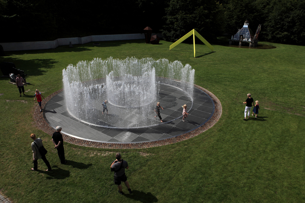 Jeppe Hein Water Pavilion